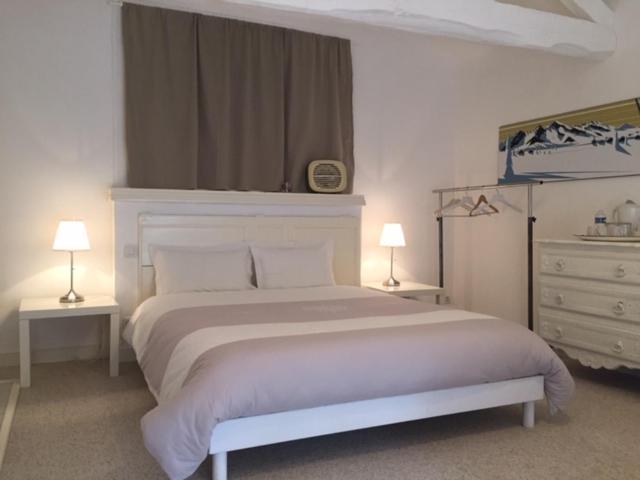 Relais de Chasse la Chaignaie Saint-Hilaire-de-Loulay Extérieur photo