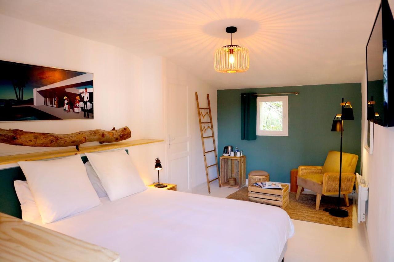 Relais de Chasse la Chaignaie Saint-Hilaire-de-Loulay Extérieur photo
